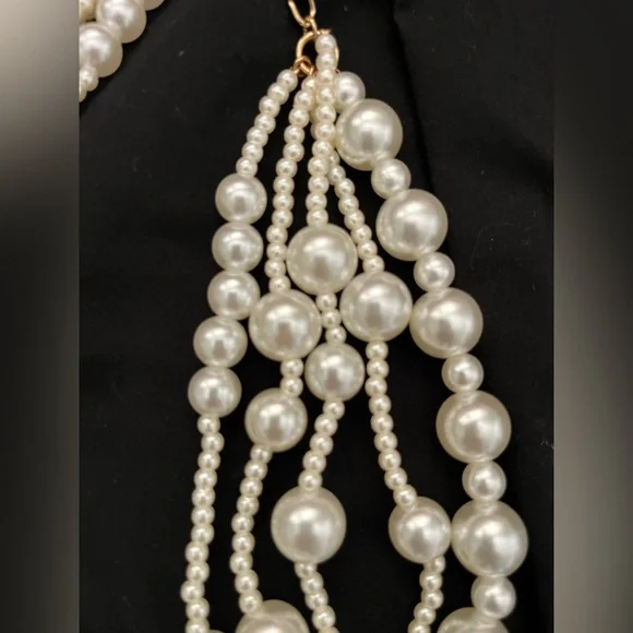Zara multi strand pearl necklace - Picture 2 of 4